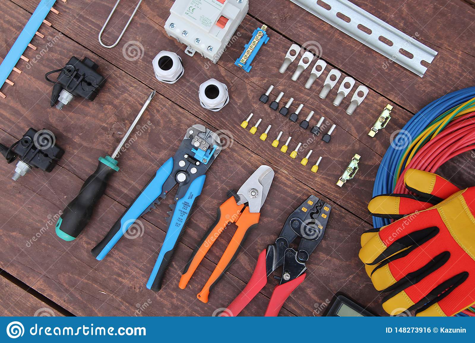 Course Image Projects- Use Tools for Electrical Works