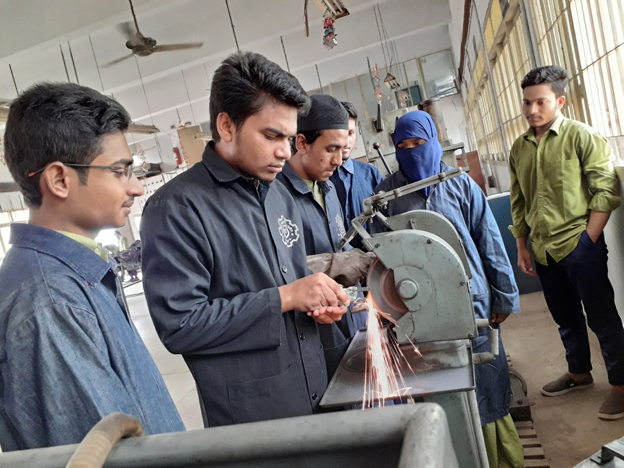 Course Image Grind cutting tools